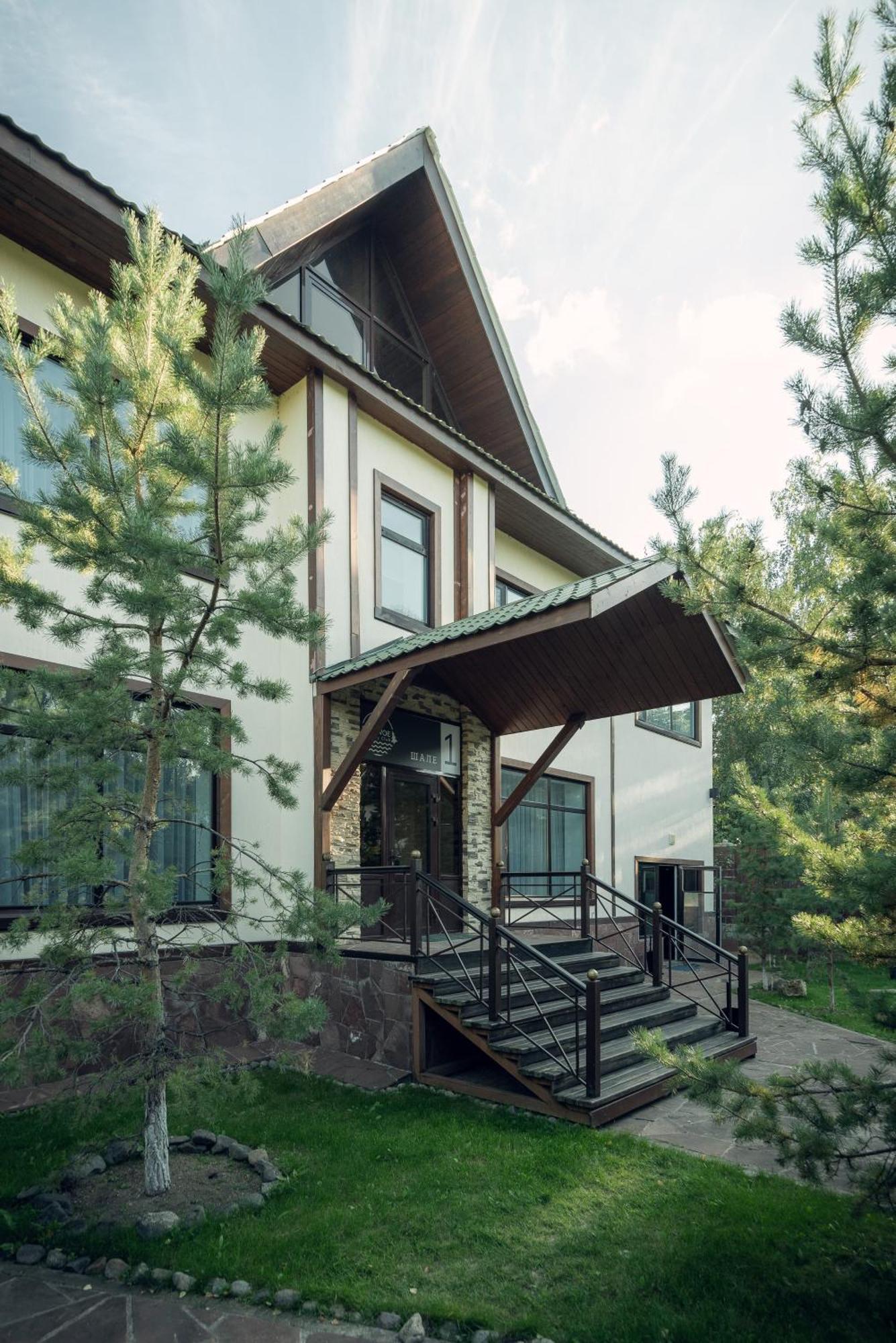 Borovoe Country Club Hotel Exterior photo